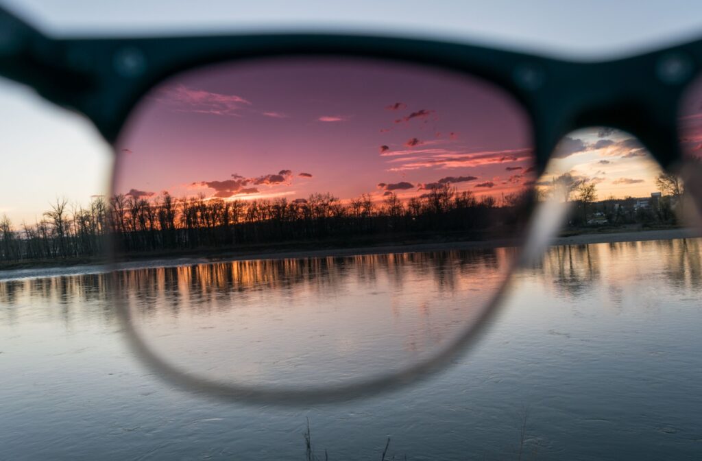 An image looking through sunglasses at water that demonstrates how the polarized lenses enhance the view.